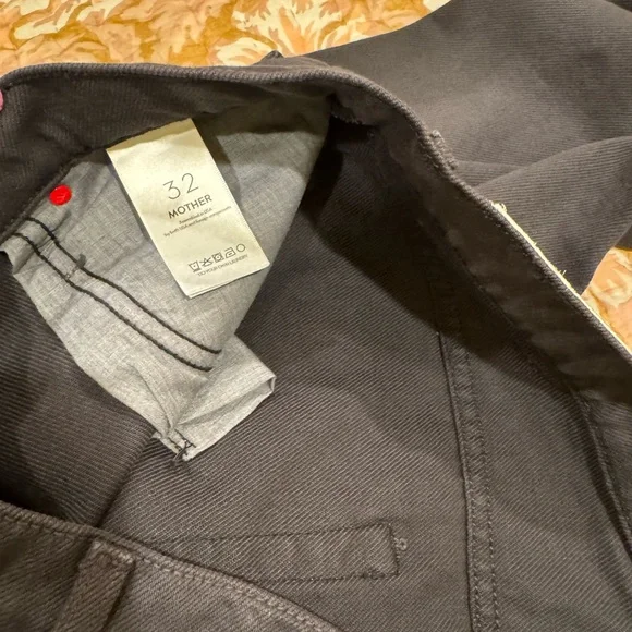 NWT MOTHER The Down Low Sweet Tooth Skimp Jeans Black Straight-LegSz 31 & 32